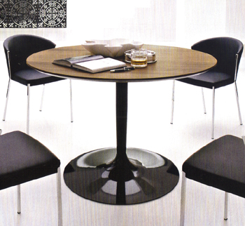 Calligaris Planet Dining Tables