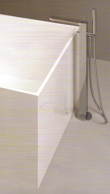 NIC Design Cool Freestanding Bath